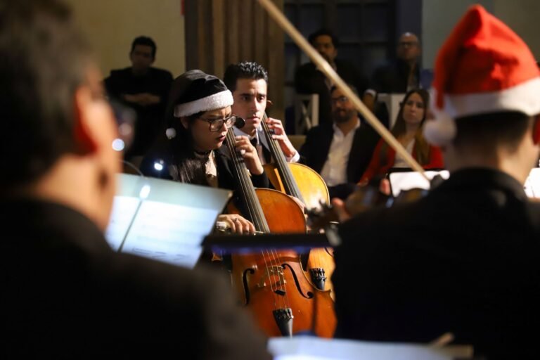 Festeja_UAQ_navidad_con_Orquesta_de_Cmara